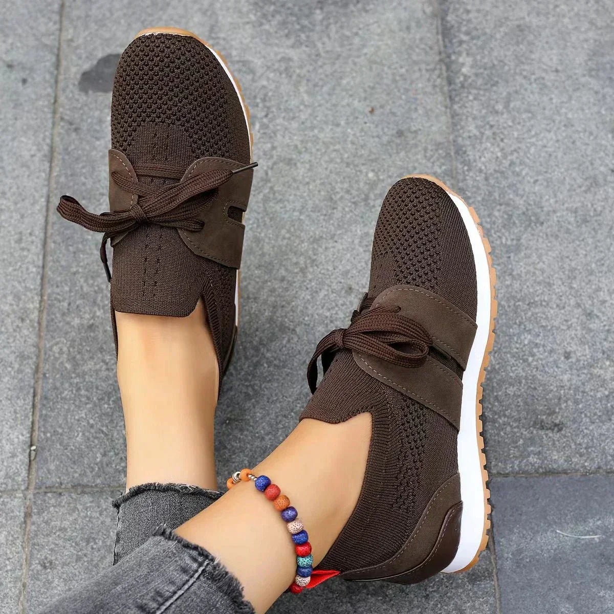 Scarpe da ginnastica ortopediche di tendenza