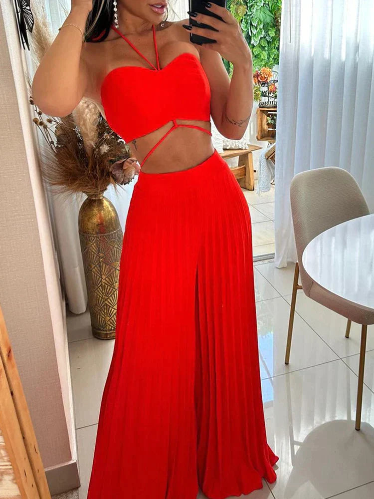 Laarnie - Seducente crop top rosso e pantaloni a gamba larga plissettati