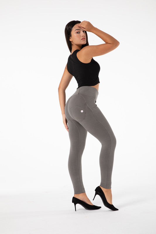 Legginsy damskie z wysokim stanem