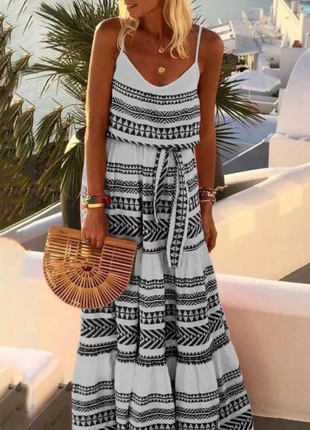 Cami - Sukienka bez ramiączek z dekoltem V i geometrycznym nadrukiem w stylu boho